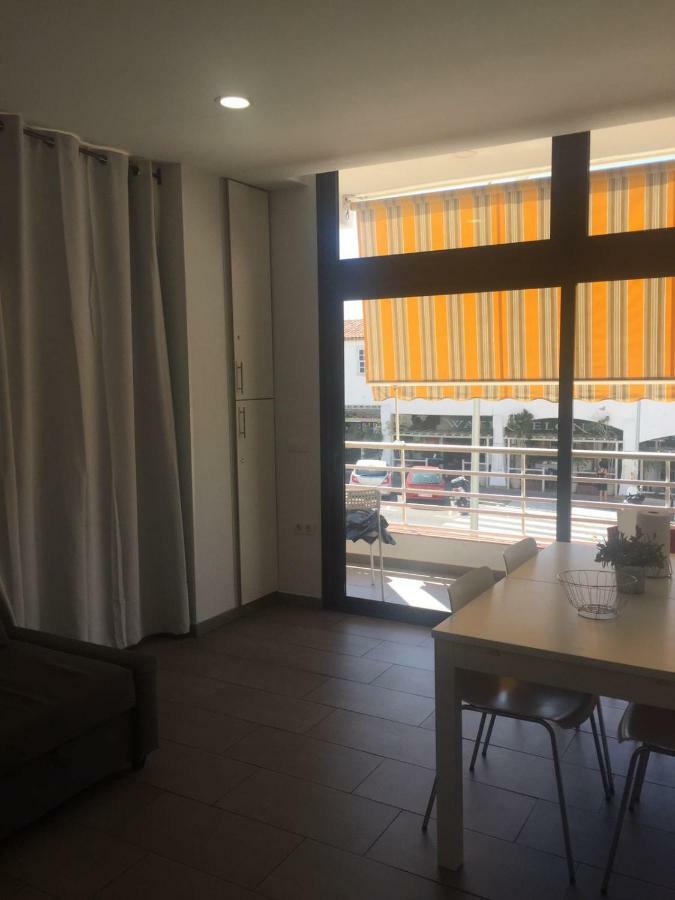 Chitamar Apartment Arona  Ngoại thất bức ảnh
